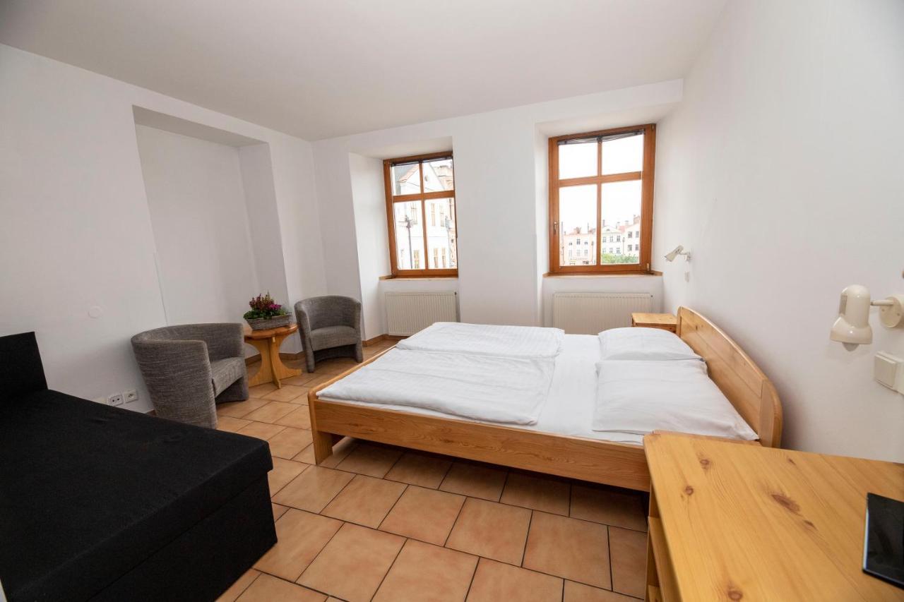 Hotel Praha Broumov Zewnętrze zdjęcie
