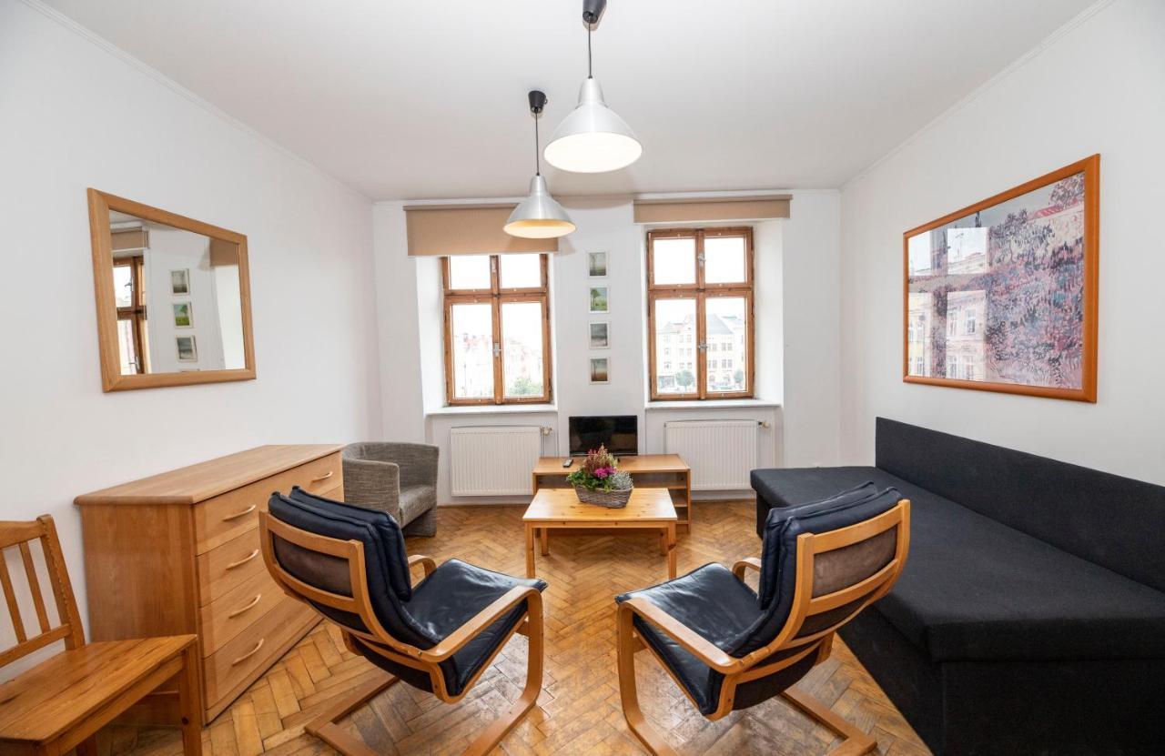 Hotel Praha Broumov Zewnętrze zdjęcie